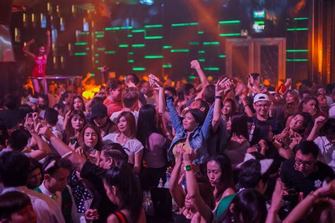 Nightclub Crowd Disco Free Photo On Pixabay Pixabay