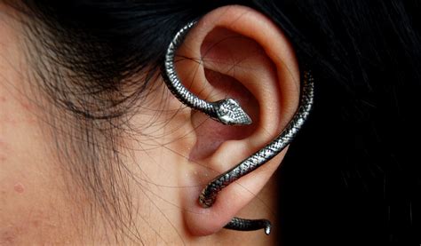 Hisssssterically Awesome Snake Earrings The Beading Gems Journal