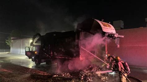 Emergency Crews Extinguish Garbage Truck Fire In Ne Austin Keye