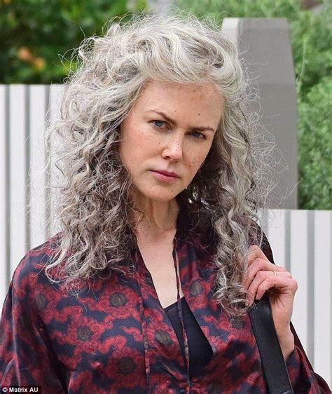 Nicole Kidman Is Almost Unrecognisable In Grey Wig During Filming
