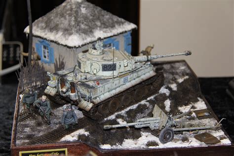 135 Scale Tiger I Attacking With Infantry Military Diorama Tiger