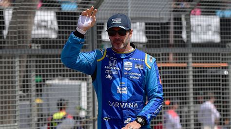 Jimmie Johnson Indycar Driver Treated For Broken Hand After Crashes