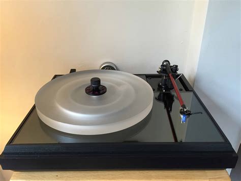 Pink Triangle Turntable Servicing