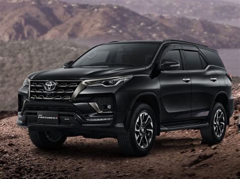 Coming Soon Toyota Fortuner Suv With Mild Hybrid Diesel Engine