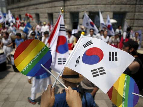 a south korean mayor led hundreds of city officials to stop an annual pride festival but police
