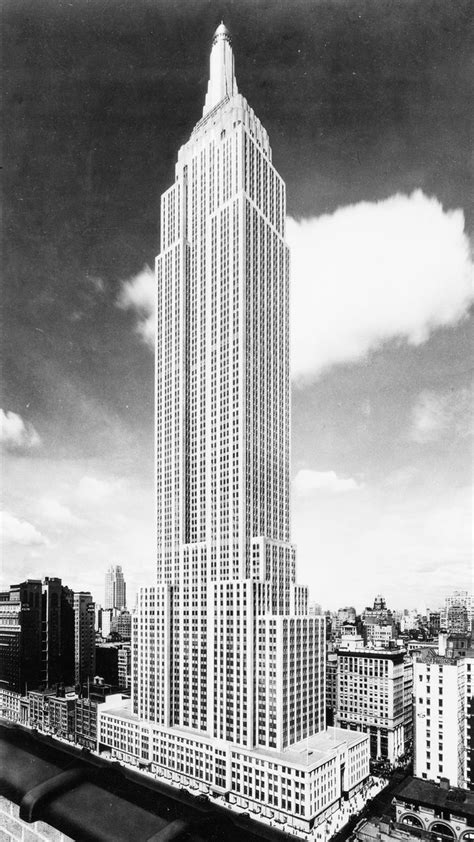 Otd In 1931 The Empire State Building Opens In New York City This