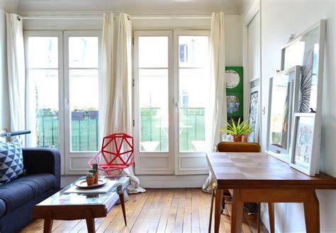 Kims Sunny Small Space In Paris Small Spaces Small Apartments