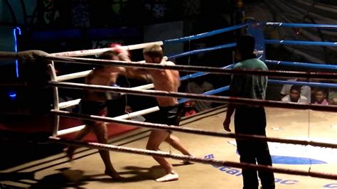 svensk kille vs thailändare thaiboxning muay thai youtube