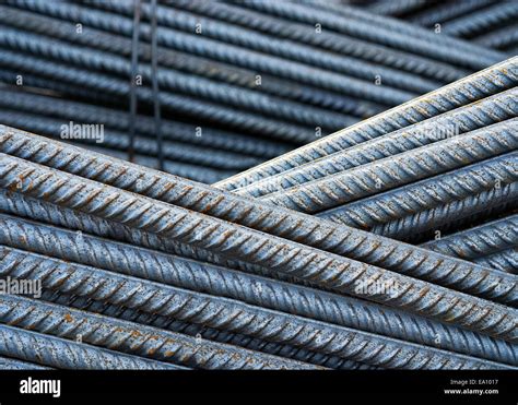 Iron Bar Hi Res Stock Photography And Images Alamy