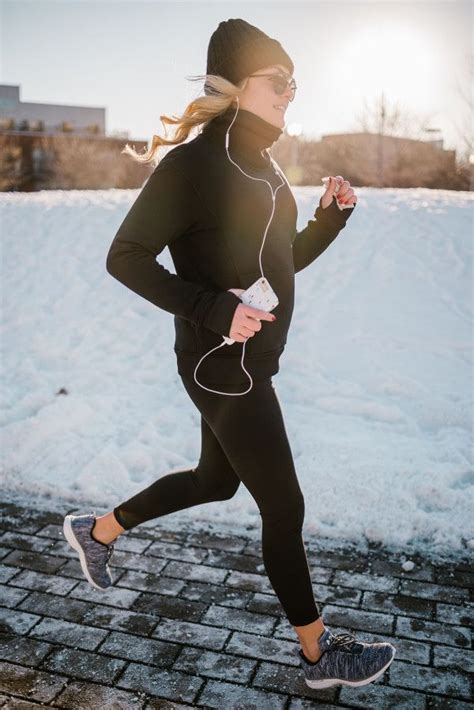 Cold Weather Workout Clothing To Wear This Winter — Bows And Sequins