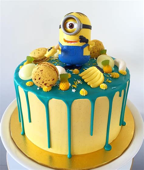 Minions Cake Design For Boys Tower Of Fondant Minions On Ombre Blue