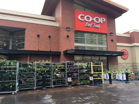 Calgary Co Op 19 Photos And 23 Reviews Grocery 1130 11 Avenue Sw