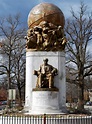 Matthew Fontaine Maury on Monument Avenue | War monument, Richmond ...