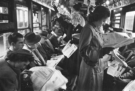 A d kaise keh dia alvida. 1946 New York Subway Captured By 17-Year-Old Stanley Kubrick