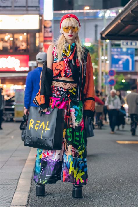 the best street style from tokyo fashion week spring 18 graffiti done right tokyo fashion