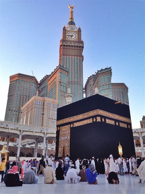 Mecca wallpaper islamic wallpaper abu dhabi mekka islam masjid al haram mekkah beautiful mosques les religions islamic world. People around the Kaaba | Mecca wallpaper, Medina mosque ...