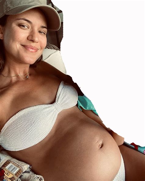 Odette Annable Yustman Nude Pregnant Actress 11 Photos  The