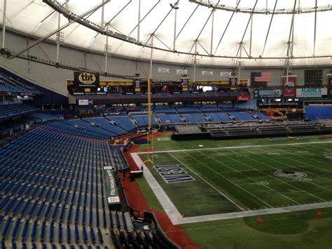 East West Shrine Game At Tropicana Field Lets College Football Players