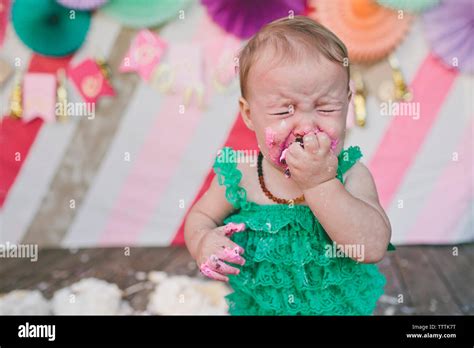 Female Birthday Cake Crying Hi Res Stock Photography And Images Alamy