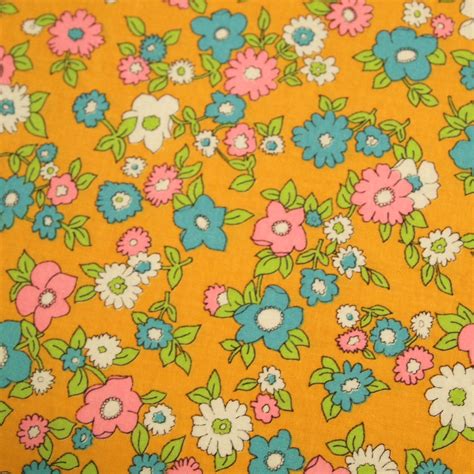 Vintage 1960s Flower Power Cotton Fabric Retro Fabric Patterns Retro Fabric Retro Pattern