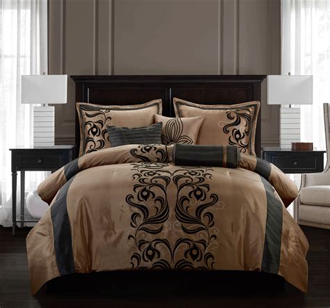 Hylda 7 Piece Comforter Set By Nanshing