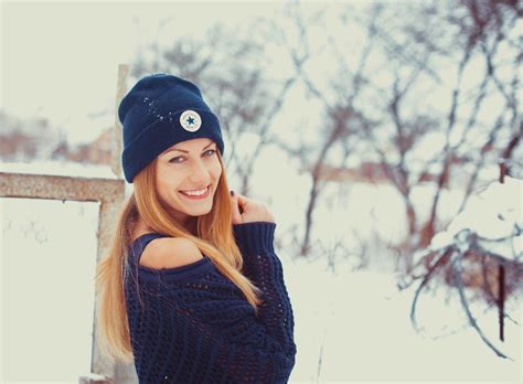 The sheer number and diversity of sites and mobile apps has exploded over the past several years, reflecting the number and diversity of online dating users. Amourlee! Where U and I meet! | International dating ...