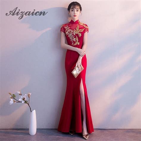 2018 Embroidery Cheongsam Long Traditional Chinese Vintage Dress Red