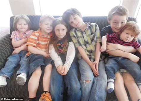 Pregnant Mom Of Eleven Is Slammed Admits She Is Too Tired And Makes No