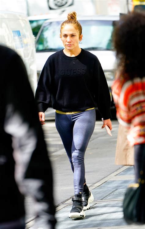This jennifer lopez without makeup pictures wasn't going quite well with followers in the beginning. Jennifer Lopez Wears No Makeup In NYC — Pic ...
