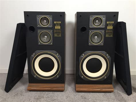 Fisher Studio Standard Stv 410 Speakers