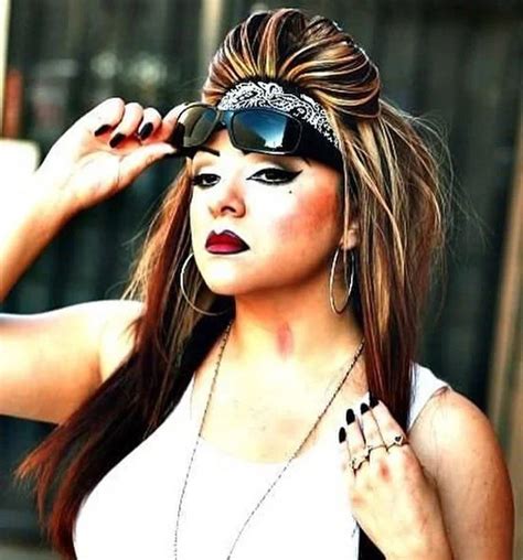11 Classic Chola Hairstyles For Achieving A Bold Look