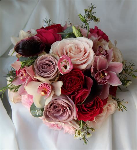 Looking for free stock photos of dresses? The Flower Magician: Beautiful Late Summer Wedding Bouquet