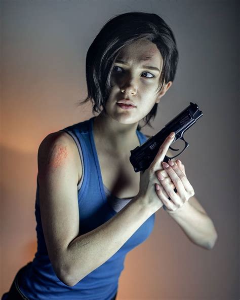 ⭐ Staaaars ⭐ Resident Evil 3 Remake Jill Valentine Cosplay Test By Me