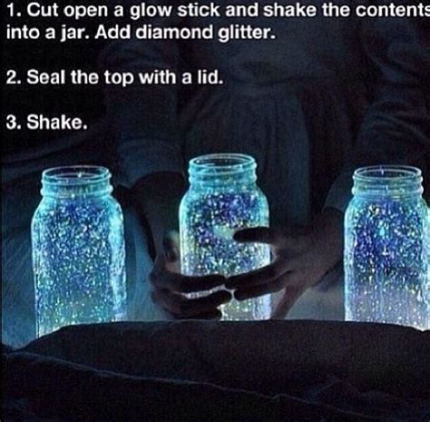 Glowing Jars Fireflies In A Jar Clever Diy