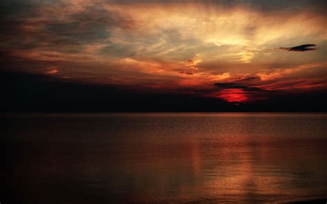 Download Wallpaper 3840x2400 Sunset Horizon Sky Water Coast 4k