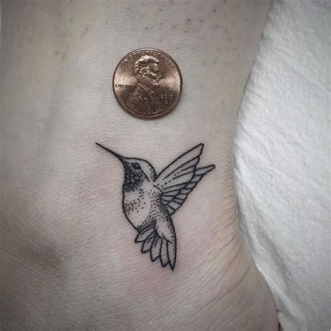 Ah, there's a hummingbird flying above it! 20 Stunning Hummingbird Tattoo Ideas | Small hummingbird ...