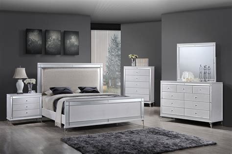 Best Quality Furniture Metallic White Mirrored Modern California King