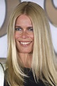 EGO - Claudia Schiffer continua linda aos 44 anos, mas os dentes ...