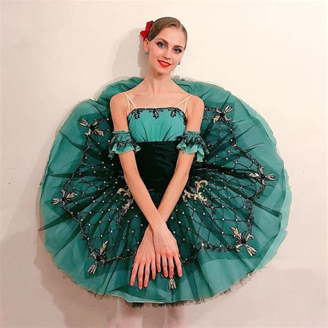 Model Daria Tutu Pin On Ballet Untuk Kalian Yang Ingin Mencari
