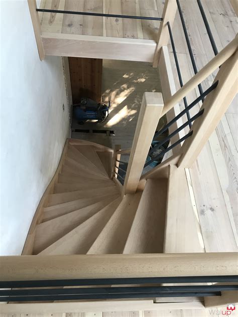 Pour vous aider à mieux calculer votre budget. Escalier quart-tournant à Tournai par Menuiserie Générale ...