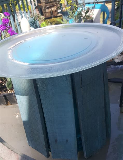 Make The Best Of Things Five Gallon Blingy Bucket Table Diy
