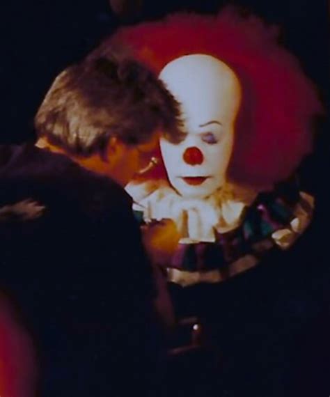 Pennywise It Tim Curry Pennywise The Dancing Clown It The Clown Movie Pennywise The Clown