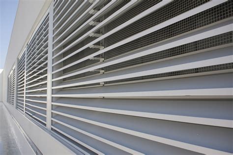 The Pros And Cons Of Slats And Louvres Chaletcouleursdefrance Com