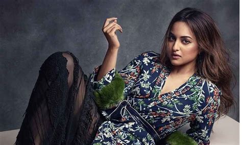 Sonakshi Sinha Loves Challenging Roles