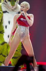 Miley Cyrus Performs At Bangerz Tour In Lyon Hawtcelebs