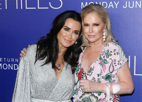 Paris Hiltons Mom Kathy Joining Real Housewives Of Beverly Hills