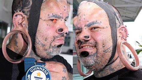 Man Has Biggest Stretched Earlobes In The World 
