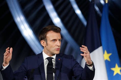 Emmanuel Macron Refused Covid 19 Test Before Meeting Vladimir Putin So