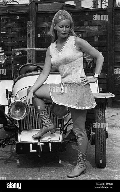 Veronica Carlson 1968 Hi Res Stock Photography And Images Alamy