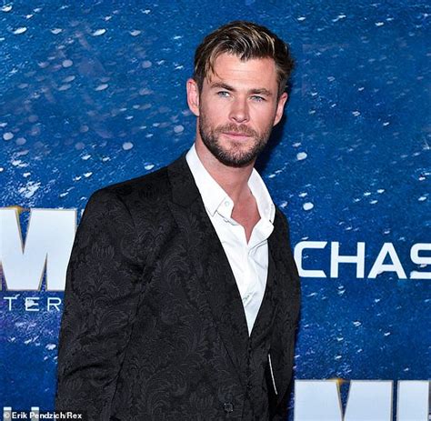 Chris Hemsworth Offers Six Weeks Of Free Access To His Fitness App